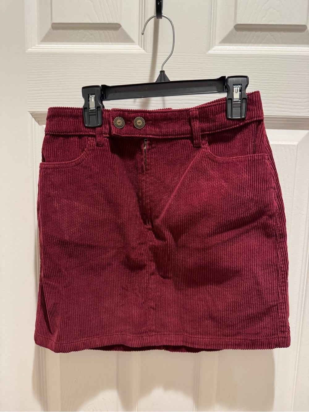 Hollister Burgundy ultra High-rise 100% cotton skirt corduroy pockets fall look
